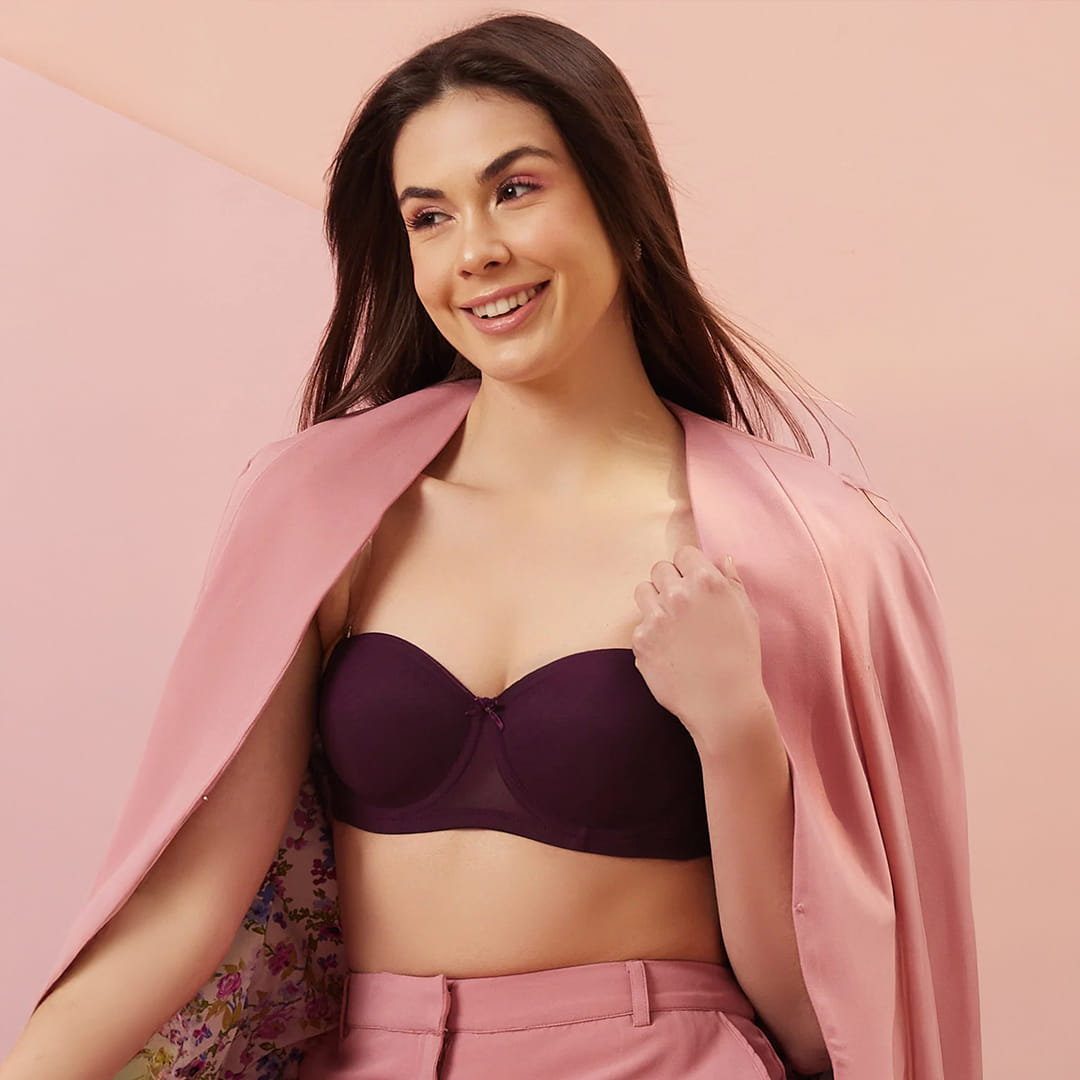 Strapless Bra for Ladies Blessed With Large Breasts