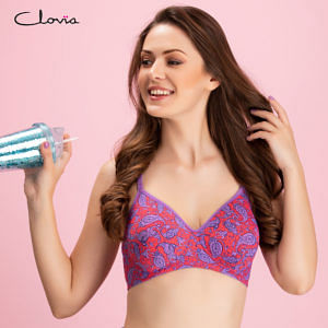 Poor-Fitting Bras Can Cause Back Pain - Clovia Blog